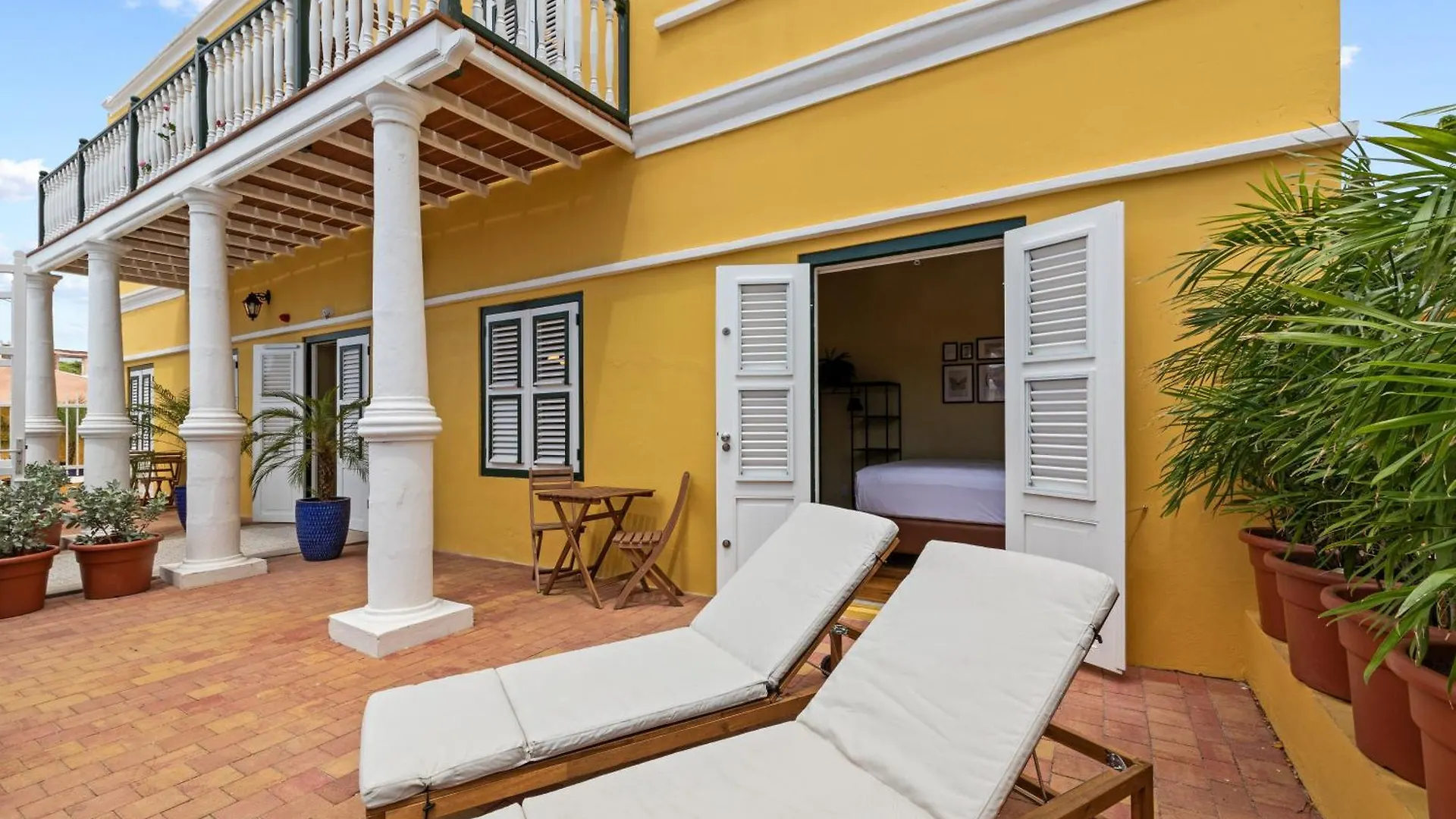 ****  Drift Hotels Willemstad Curacao